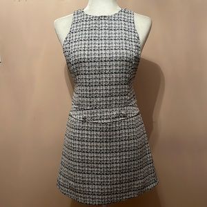 Size 0 Black & White Patterned Sleeveless Dress